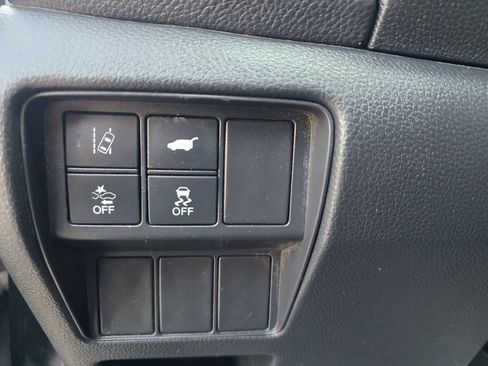 Used 2017 Honda CR-V EX-L image 16