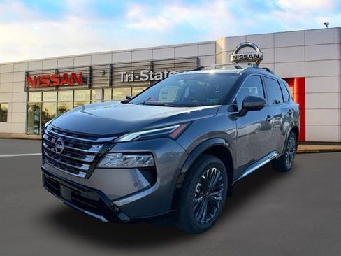 New 2026 Nissan Rogue Platinum w/ Platinum Premium Package image 2