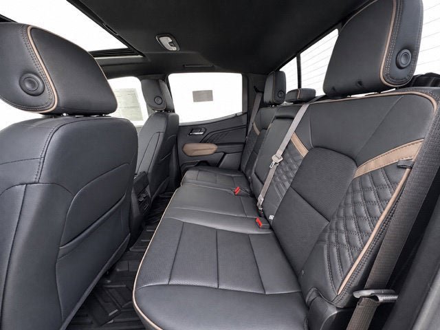 New 2026 GMC Canyon Denali AWD/4WD image 15