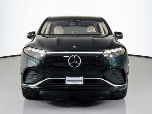 Used 2023 Mercedes-Benz EQS 580 4MATIC SUV image 2