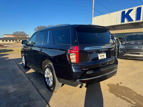 Used 2021 Chevrolet Tahoe Premier w/ Premium Package image 3