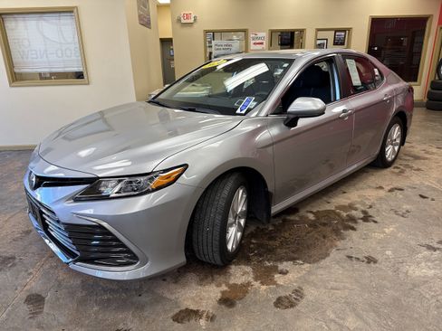 Used 2024 Toyota Camry LE FWD image 3