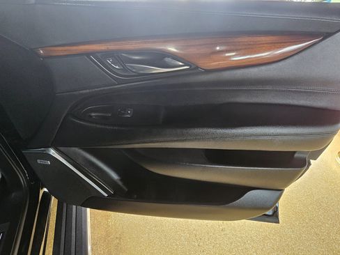 Used 2015 Cadillac Escalade ESV Premium image 8