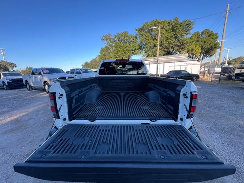 Used 2023 Nissan Frontier S image 27