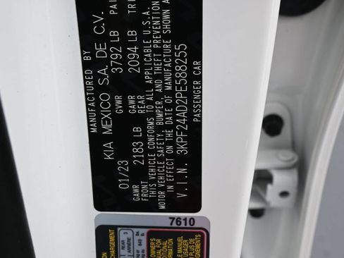 Used 2023 Kia Forte LXS FWD image 17