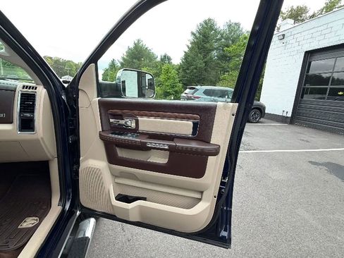Used 2016 RAM 1500 Laramie AWD/4WD image 48