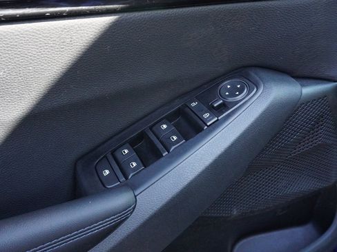 Used 2022 Kia Seltos S image 34