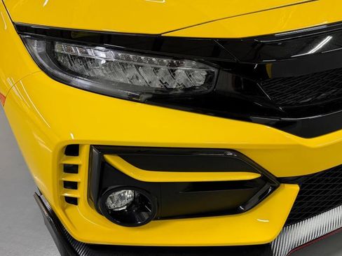 Used 2021 Honda Civic Type R Limited image 4