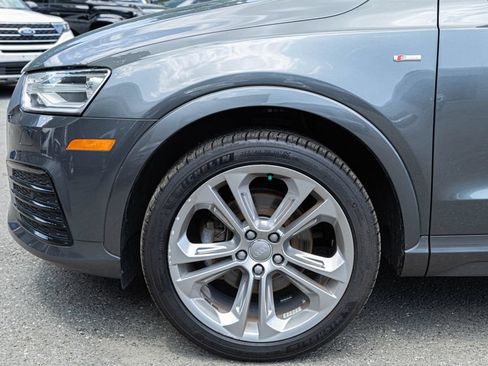 Used 2018 Audi Q3 2.0T Premium w/ Convenience Package AWD/4WD image 12