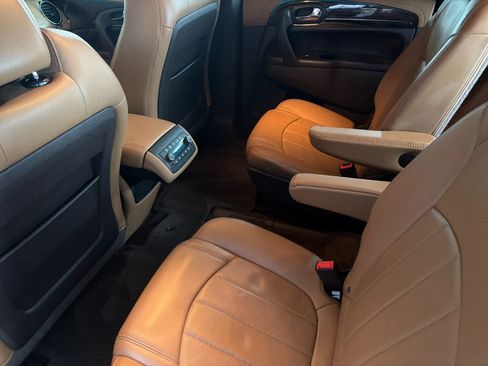 Used 2013 Buick Enclave Premium AWD/4WD image 4