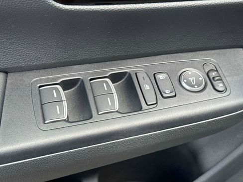 Used 2023 Honda CR-V EX-L image 20