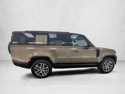 Certified 2025 Land Rover Defender 130 X AWD/4WD image 4