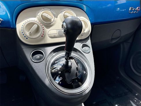 Used 2018 FIAT 500 Pop FWD image 16