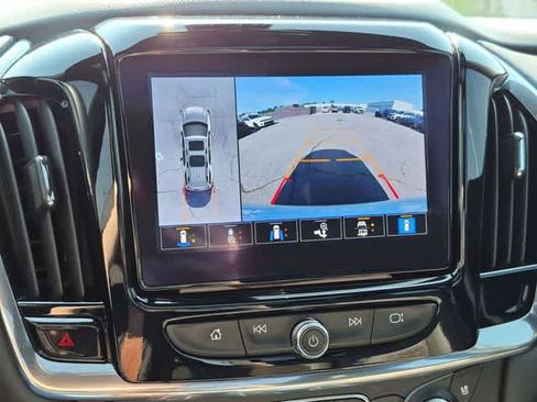 Used 2023 Chevrolet Traverse High Country w/ LPO, Floor Liner Package AWD/4WD image 33