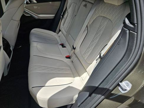 Used 2025 BMW X6 xDrive40i w/ Executive Package AWD/4WD image 15