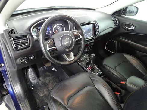 Used 2018 Jeep Compass Limited w/ Navigation Group image 25