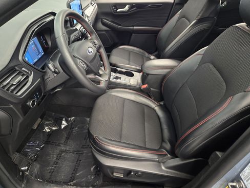 Certified 2025 Ford Escape ST-Line image 12