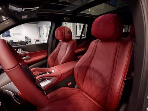 Used 2026 Mercedes-Benz Maybach GLS 600 4MATIC image 10