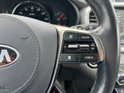 Used 2019 Kia Sorento SX w/ SX Touring Package AWD/4WD image 19