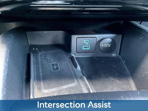 Used 2023 Ford Escape ST-Line Select AWD/4WD image 21