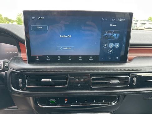 Used 2021 Lincoln Nautilus Reserve w/ Monochromatic Package AWD/4WD image 19