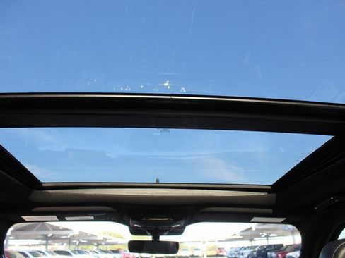 Used 2024 Lincoln Navigator L Reserve image 27