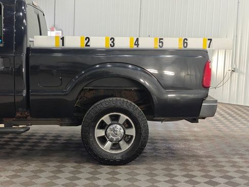 Used 2012 Ford F350 Lariat image 22