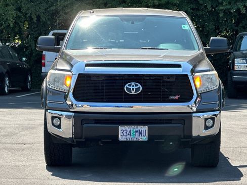 Used 2014 Toyota Tundra SR5 w/ SR5 Upgrade Package RWD image 9