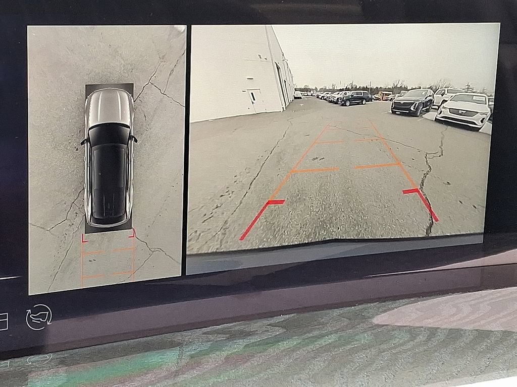 New 2025 Cadillac Escalade IQ Luxury 2 AWD/4WD image 13