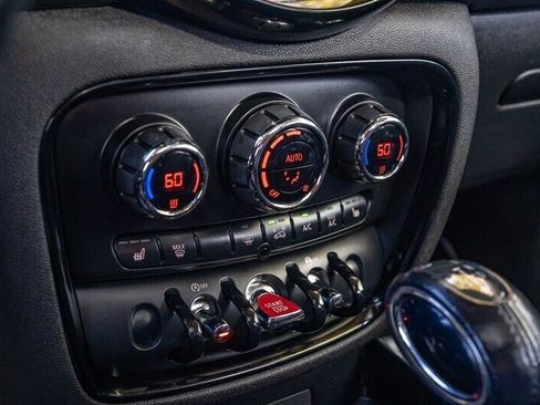 Used 2019 MINI Cooper Clubman Clubman image 13