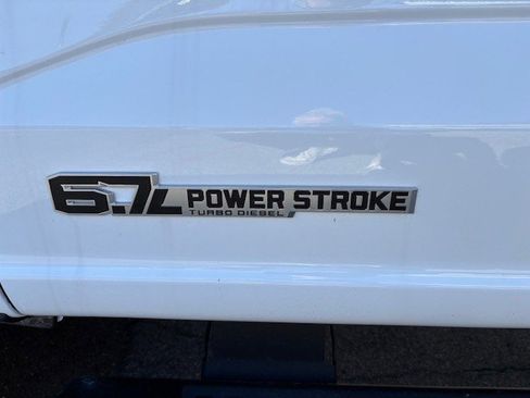 New 2025 Ford F350 XL w/ XL Chrome Package image 9