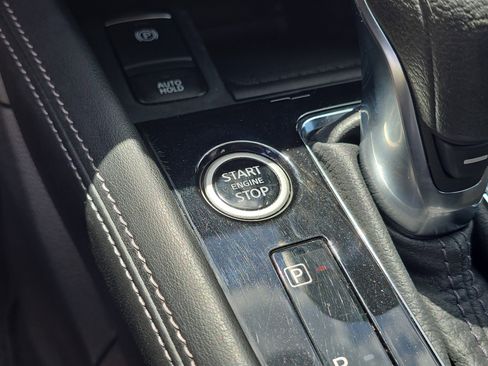 Used 2022 Nissan Kicks SV image 26