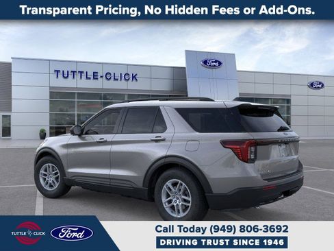 New 2026 Ford Explorer Active image 4