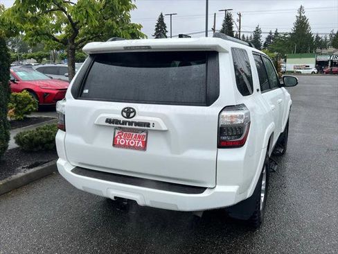Certified 2023 Toyota 4Runner SR5 Premium w/ Moonroof Package AWD/4WD image 7