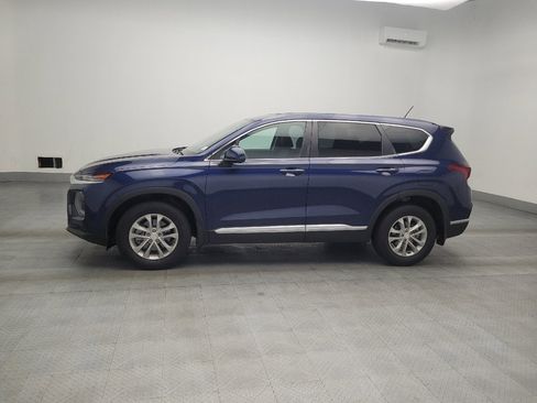 Used 2020 Hyundai Santa Fe SE image 2