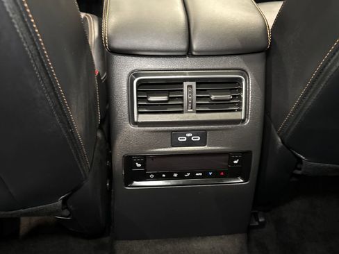 Used 2024 MAZDA CX-90 Plug-In Hybrid w/ Premium Plus image 9