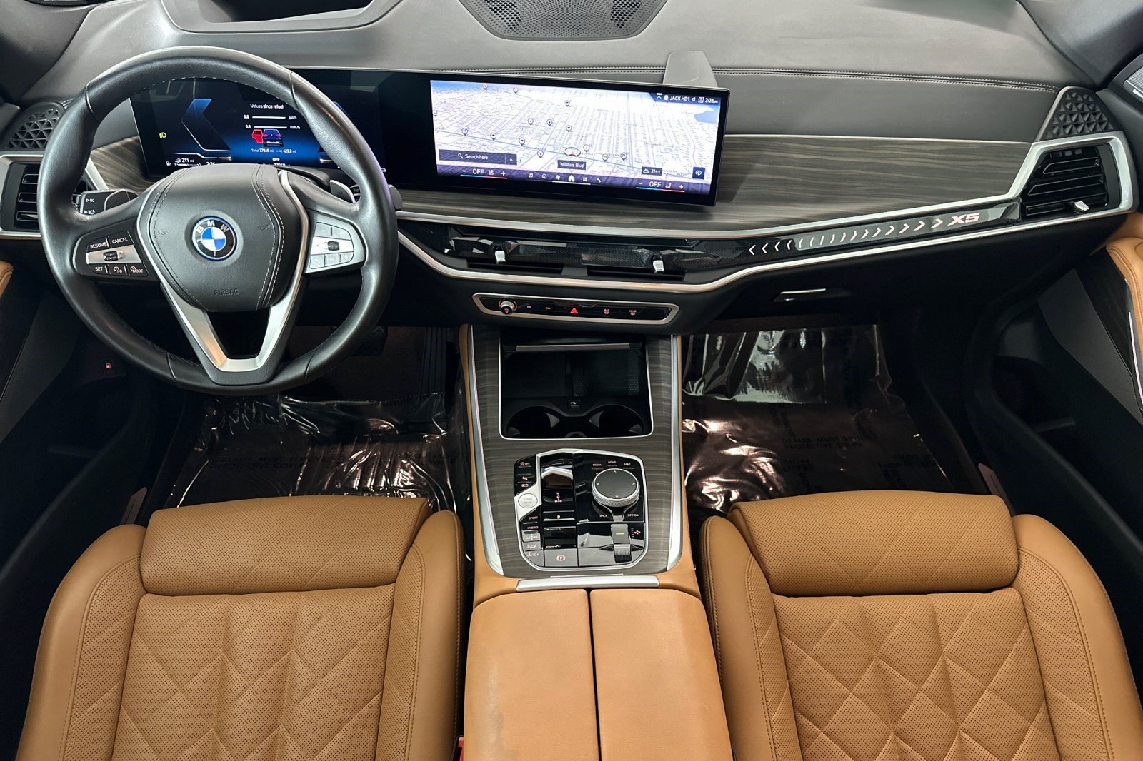 Used 2024 BMW X5 xDrive50e w/ Premium Package AWD/4WD image 15