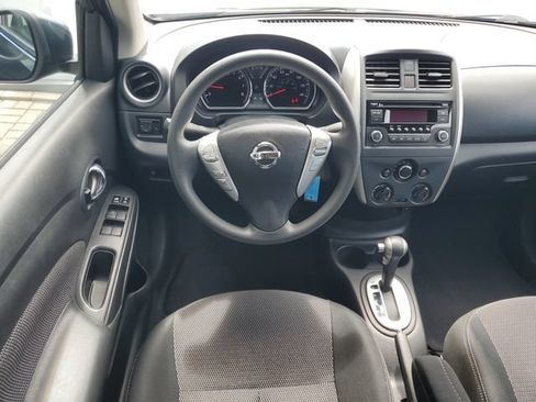 Used 2015 Nissan Versa SV FWD image 26