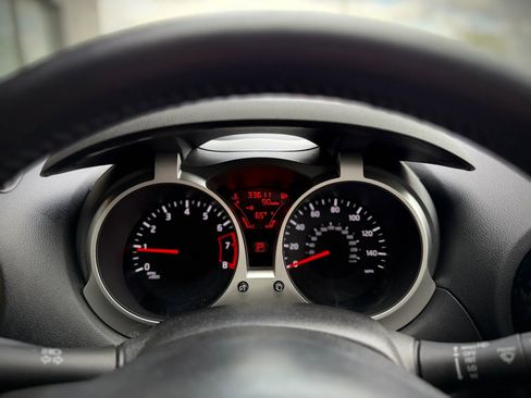 Used 2015 Nissan Juke SV w/ Technology Package AWD/4WD image 12