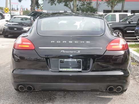 Used 2013 Porsche Panamera S image 8