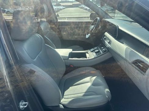 Used 2022 Hyundai Palisade SEL w/ Premium Package FWD image 24