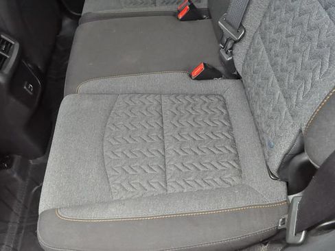 Used 2023 Chevrolet Equinox LT AWD/4WD image 15