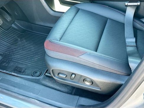 New 2026 Chevrolet Equinox RS image 31