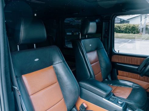 Used 2017 Mercedes-Benz G 63 AMG 4MATIC image 32