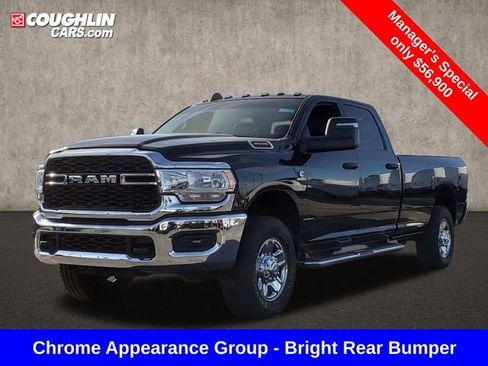 Used 2024 RAM 3500 Tradesman w/ Chrome Appearance Group image 4
