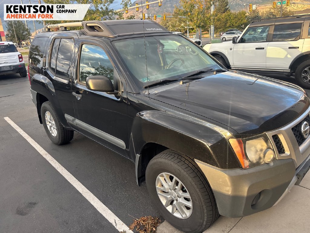 Used 2014 Nissan Xterra S AWD/4WD image 2