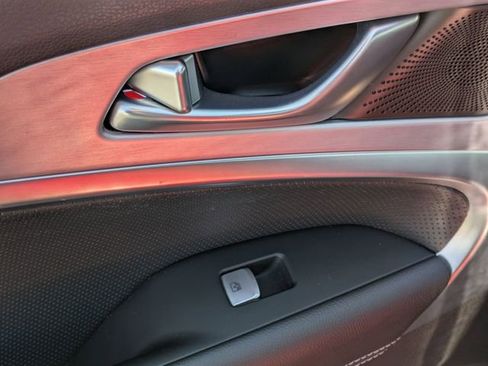 Used 2019 Genesis G70 3.3T Advanced image 31