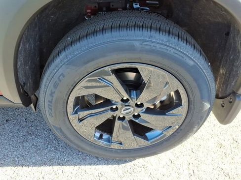 New 2026 Nissan Rogue SV FWD image 4