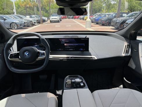 Used 2024 BMW iX xDrive50 w/ Sport Package AWD/4WD image 29