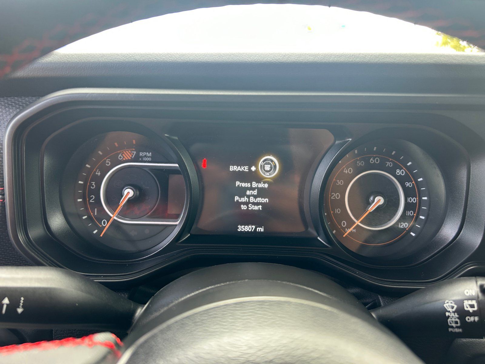 Used 2025 Jeep Wrangler Unlimited Rubicon AWD/4WD image 10